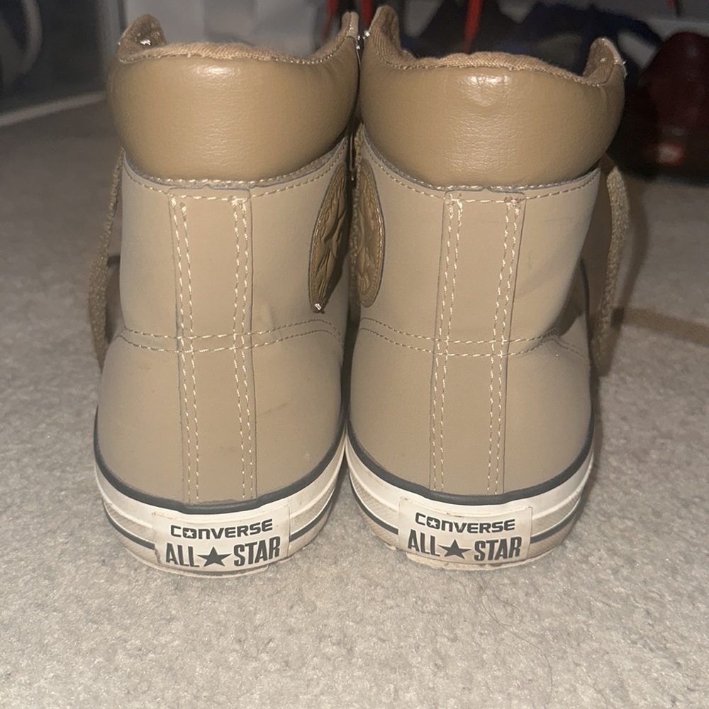 Converse - Picture 3 of 3
